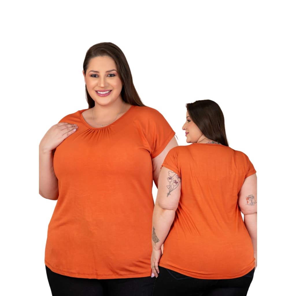 Blusa Plus Size para o Dia a Dia Modelo Básico com Toque Feminino