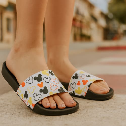 Chinelo Slide Mickey Disney Lançamento do 33 ao 44