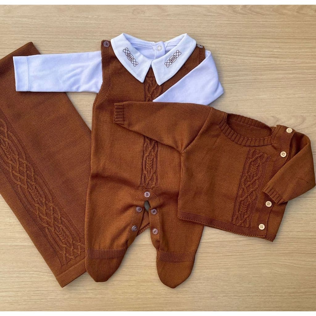 Saída de maternidade Bernardo Marrom em tricot 4 peças