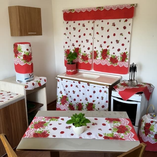 Jogo De Cozinha 8 Peças Com Cortina De Pia Caminho De Mesa e Janela Oxford Estampado Casa Decoração