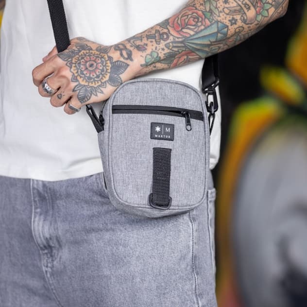 Shoulder Bag Maktub Edge Cinza 18 x 14 x 4 cm com 3 Bolsos