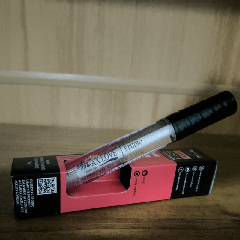 Lip Volumoso N° 19 - Gloss com glitter