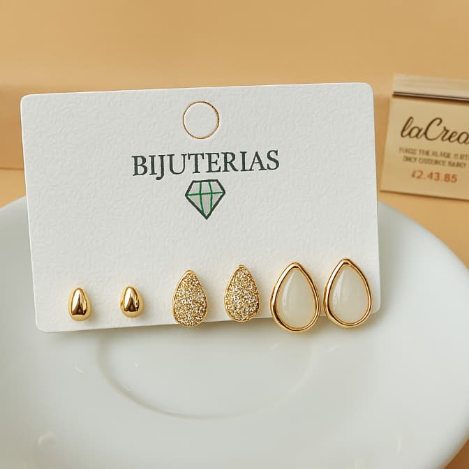 Kit Trio de Brincos Femininos – Elegância e Versatilidade para o Dia a Dia