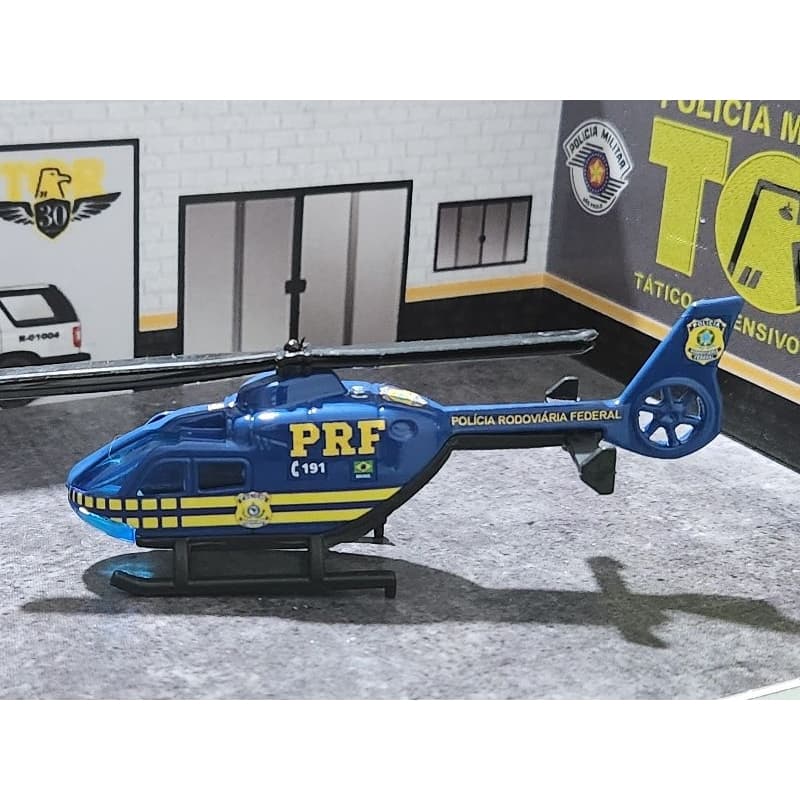 HELICÓPTERO DA P.R.F.CUSTOM ESCALA 1.64 TAMANHO 7CM EM METAL ACOMPANHA EMBALAGEM DE ACETATO NOVO TAMANHO 7CM  CUSTOM PRF