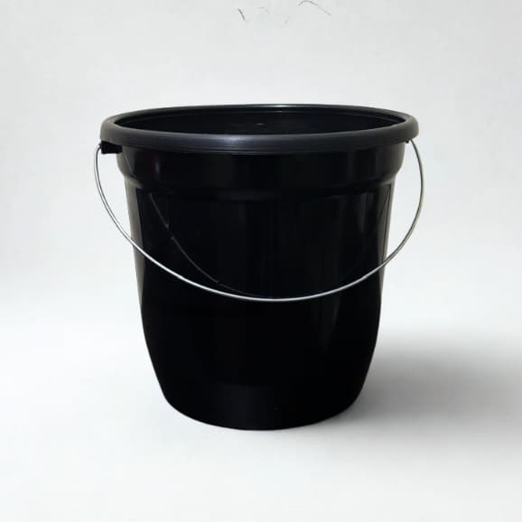 Balde 8 Litros Resistente com Alça Metálica Reforçada | Multiuso para Casa, Cozinha e Jardim