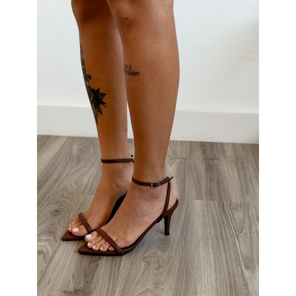 Sandália Feminina Salto Baixo 8 cm Luxo
