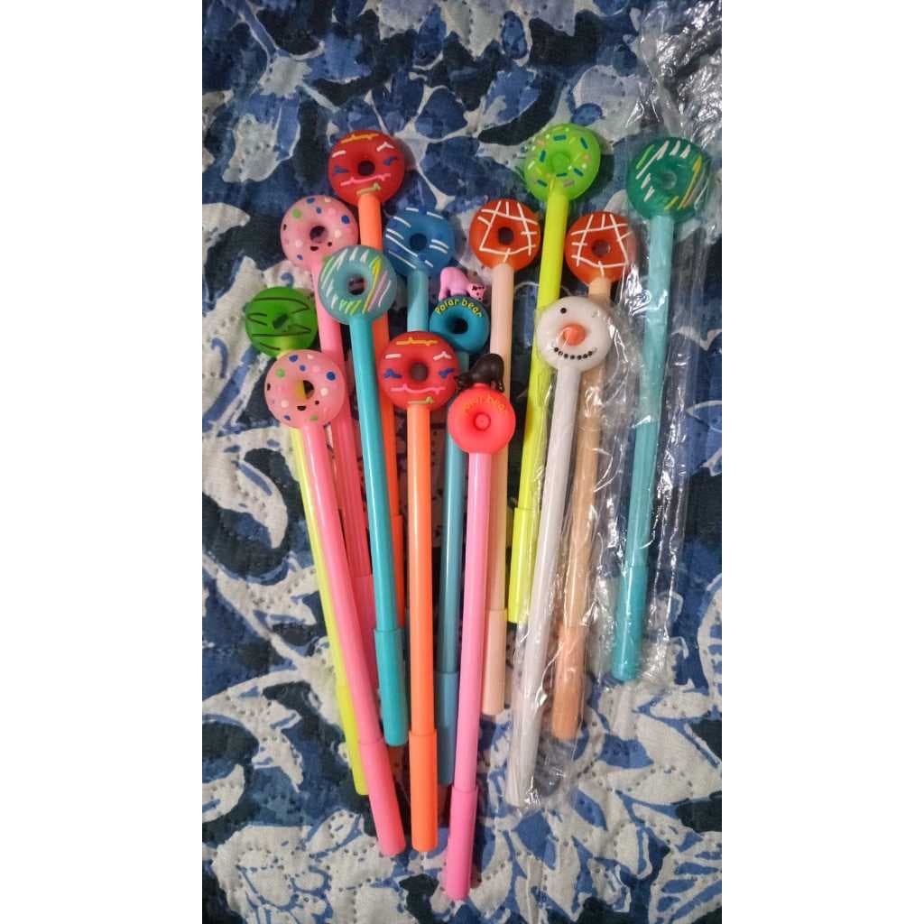 Caneta Donuts tinta preta