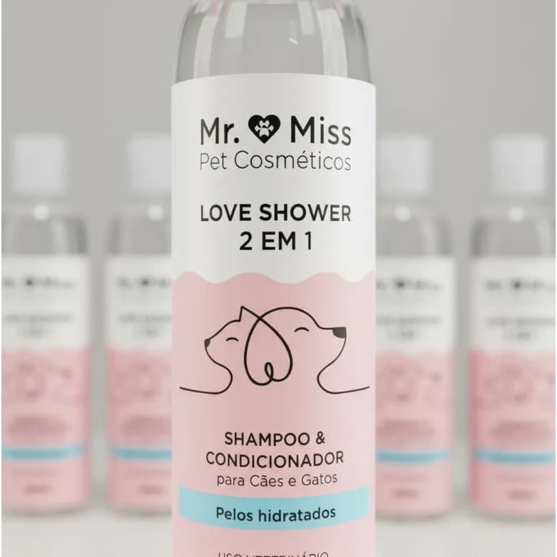 Shampoo e condicionador    2X1 - 500ml original para  PET cachorros e gatos