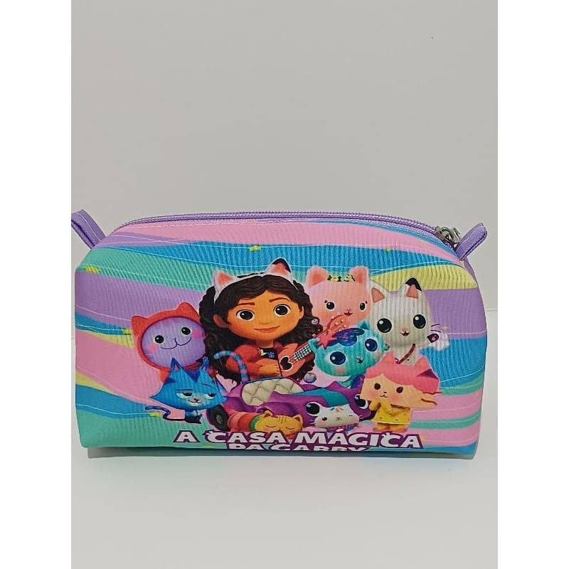 Estojo Necesser Multiuso  Casa Mágica da Gabi Personagens..