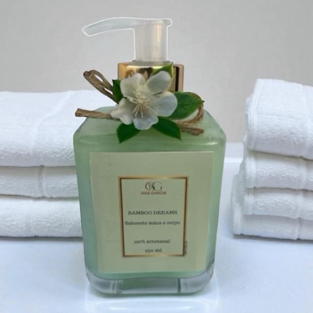 Sabonete líquido para Mãos e corpo artesanal Bamboo Dreams  250 ml OU 100ml