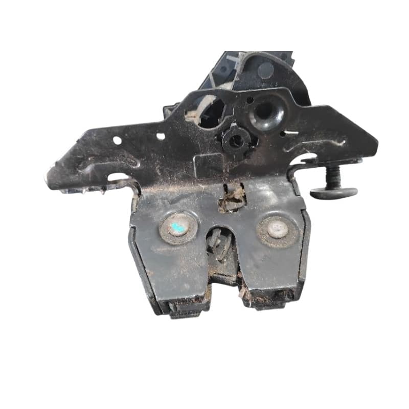 Fechadura Tampa Mala Onix spin cruze hatch tracker trailblazer 13/... USADO