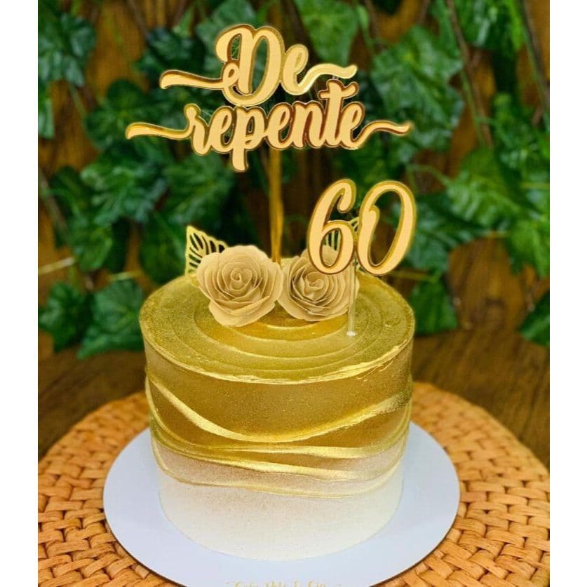 Topo/topper de bolo flores dourada
