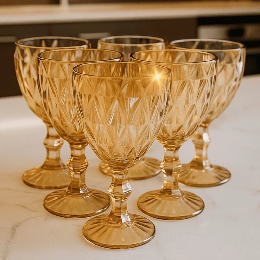 Conjunto 6 Taças Vidro Elegantes Cristalino Dourado Sofisticação Bebidas Drinks Jantar Vinho Copo