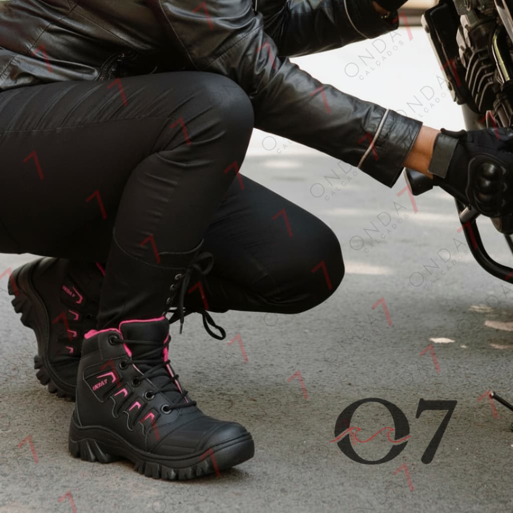 Bota Coturno Feminino Motoqueiro Motociclista Casual Cano Médio Sola Costurada Antiderrapante Confortável