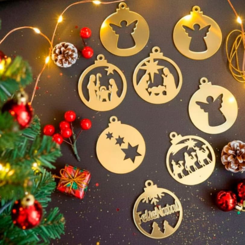 Kit Natal 8 Enfeites Natalino Religioso em Acrílico Espelhado Decoração de Árvore Natalina Presépio