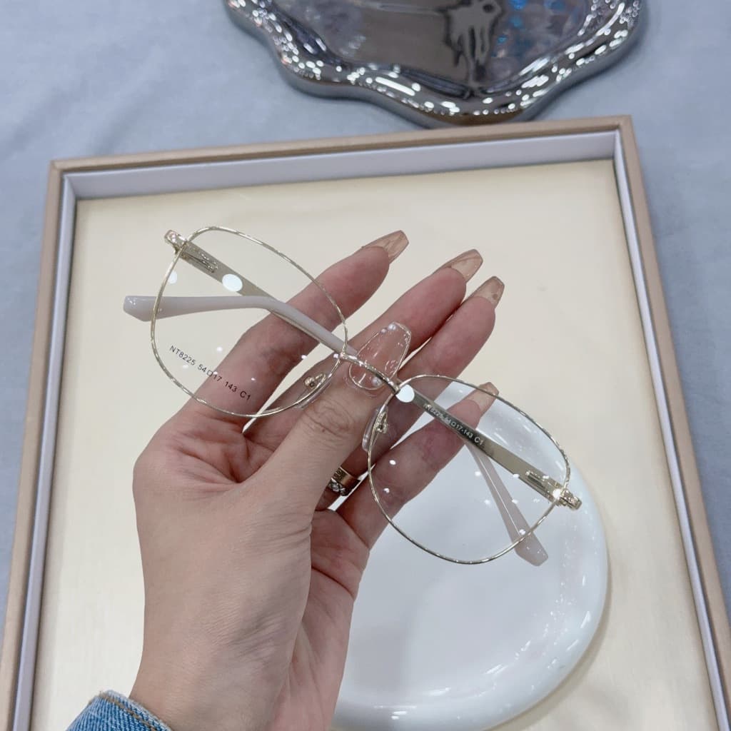 Oculos para armacao de grau metal feminino com HASTE MARMORIZADO bem discreto