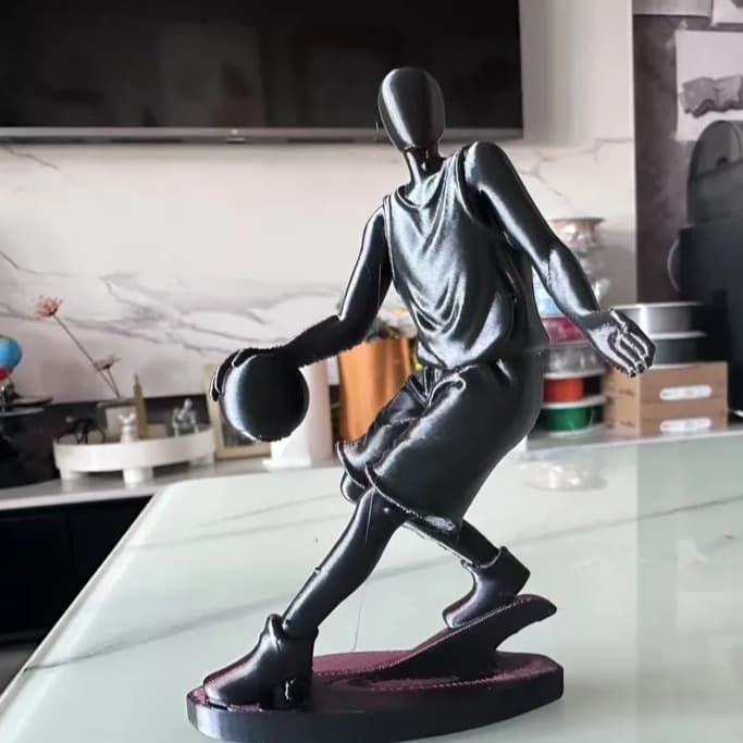 Escultura de Basquete "Jogador Driblando" - Decoração Estatueta Basquete 3D