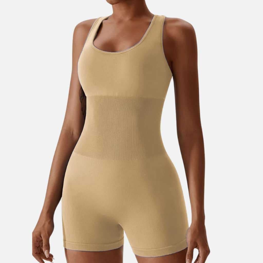 Macaquinho Fitness Feminino Canelado Curto Academia Ajuste Perfeito Corrida Caminhada Esporte Realça Curvas