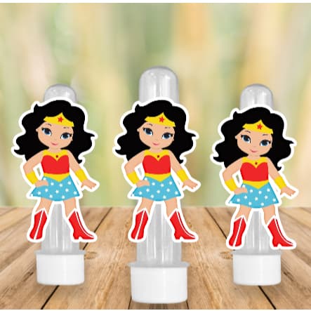 Apliques  MULHER MARAVILHA 6x4cm – Lembrancinha e Decoração  Festa - SORTIDOS