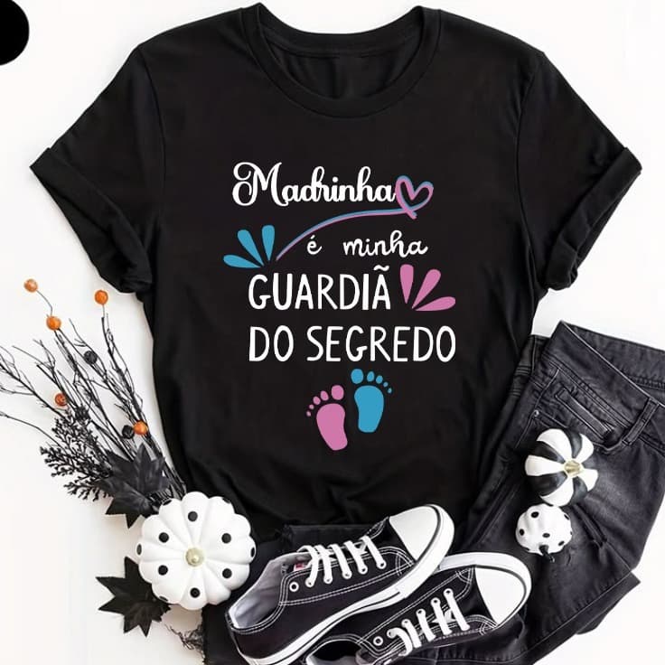 Camiseta Guardiã do Segredo Tia Avó Titia Madrinha Dindo Guardiã Branca/Preta