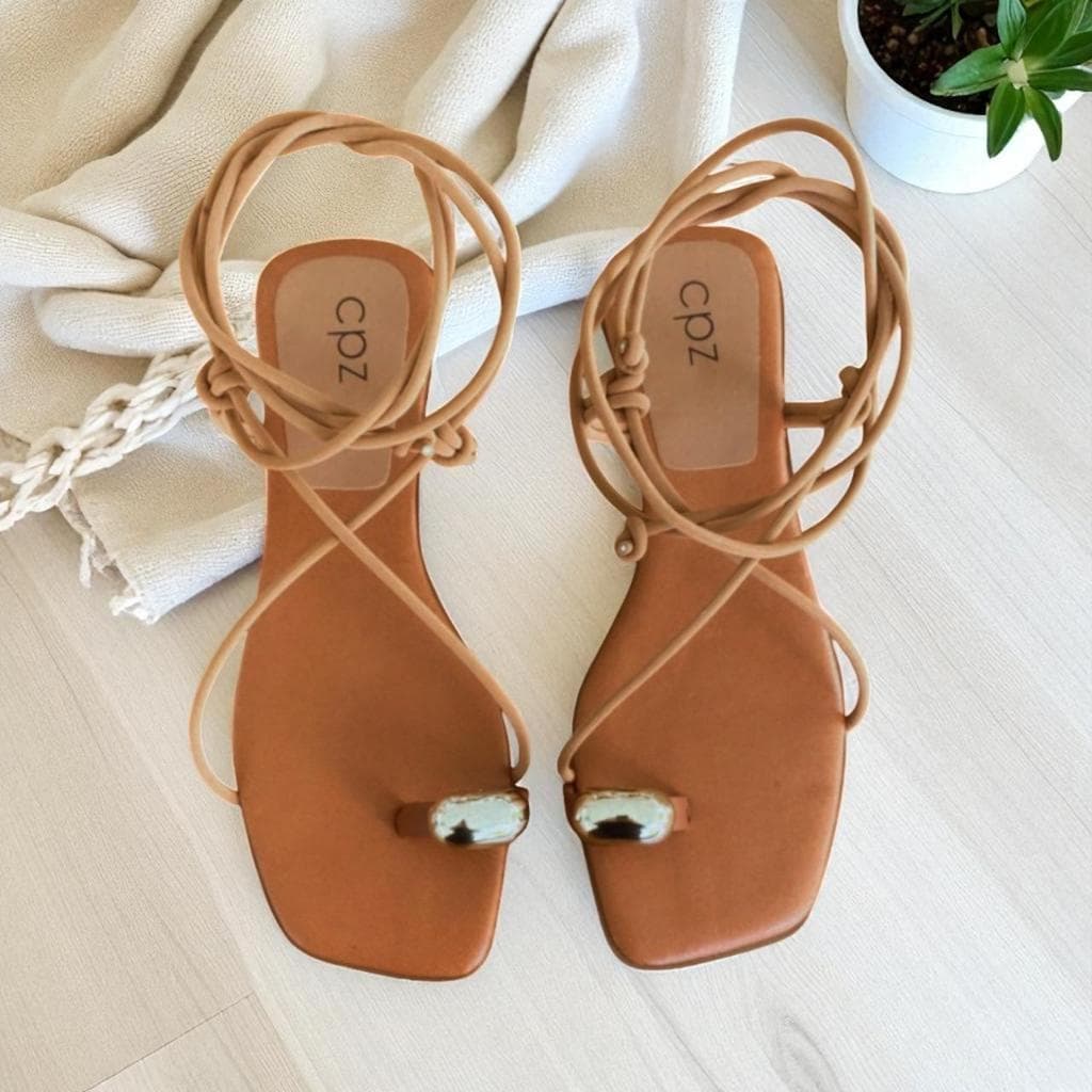 Sandália Rasteira Plana Feminina Casual Moderna Delicada Metal Dourado