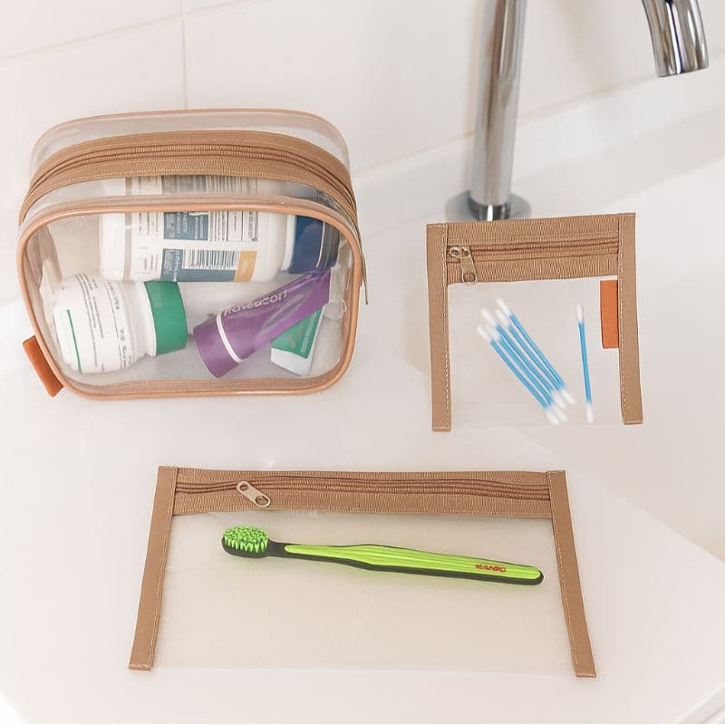Kit 3 nécessaires transparente em modelos diferentes para levar na a bolsa viagem faculdade remédios higiene bucal  make