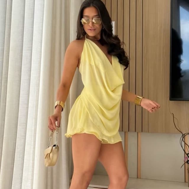 Conjunto Laris Short Saia Curto e Bata Decote Drapeado Costas Nua