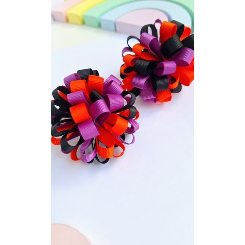 par de laços de cabelo/pompom de fitas/laços na xuxinha/laços halloween