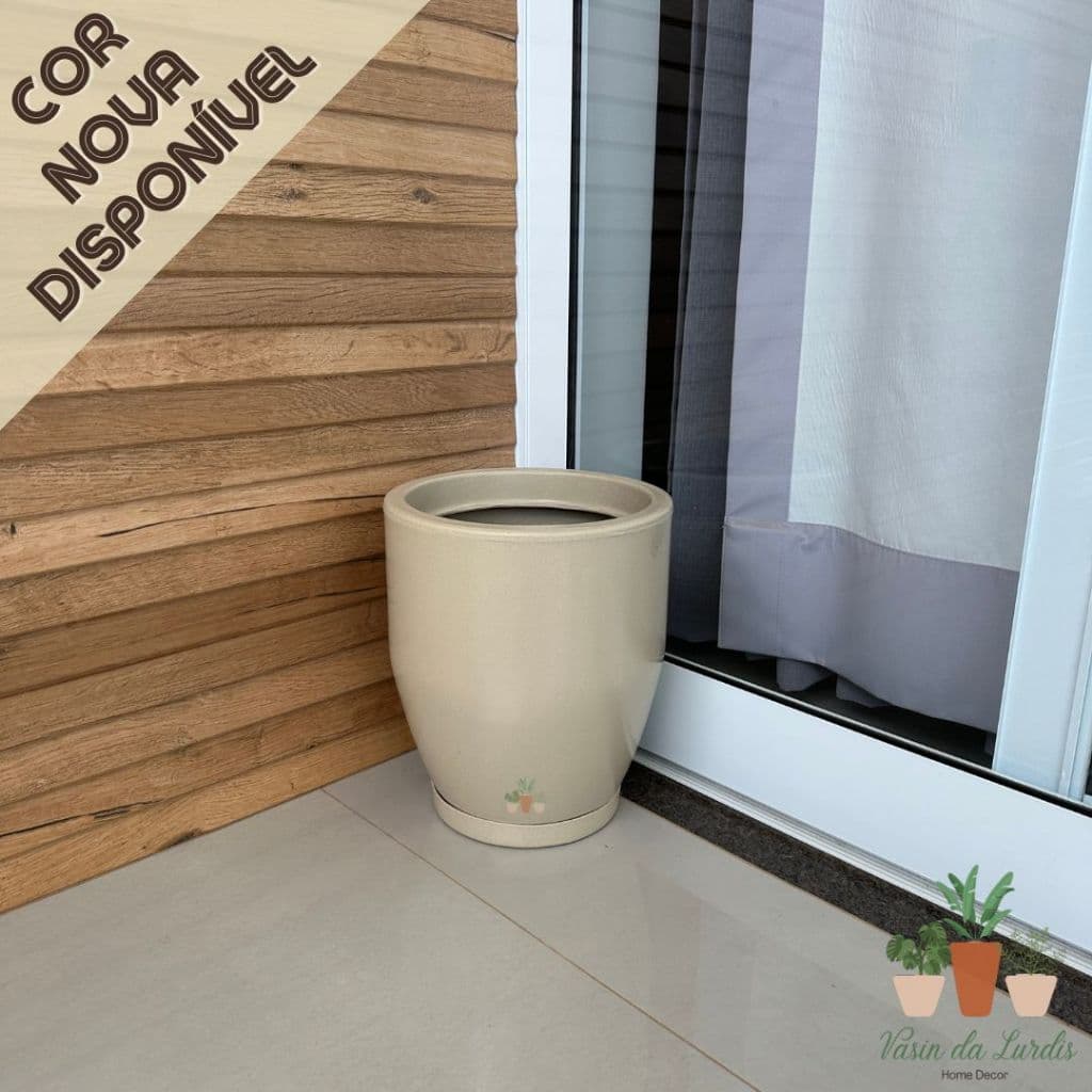 Vaso para Planta Cone Bojo Liso 29cm de Altura, ideal para planta de pequeno e médio porte