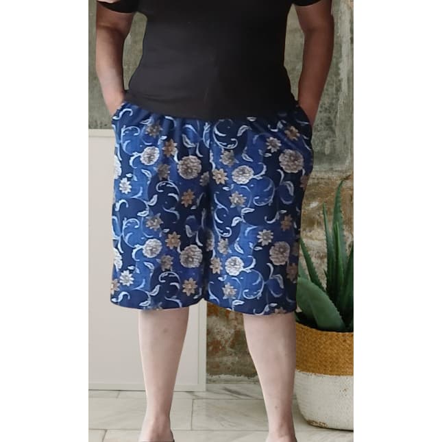 Bermuda Shorts Capri Com Bolso Feminina Malha Fria Liganete TAM. UNICO PLUS SIZE