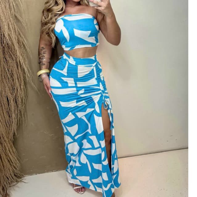 Conjunto Feminino Saia Longa Empina Levanta Bumbum Croped top Faixa Estampa Exclusiva Fenda