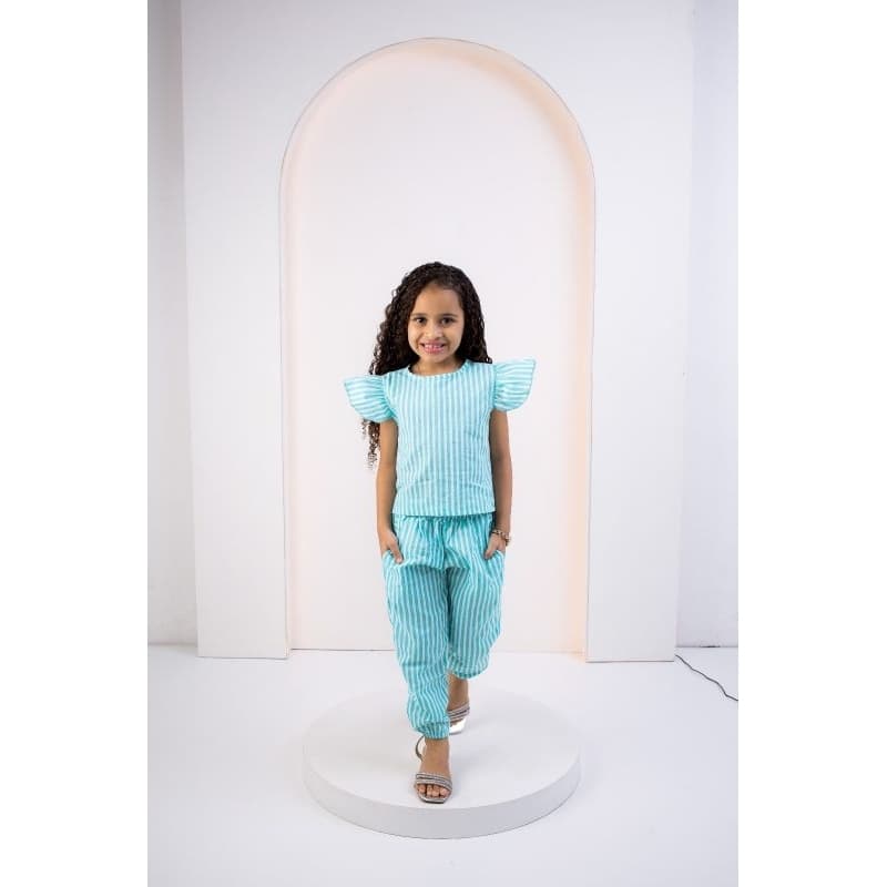 conjunto infantil menina calça de listra perfeito para sua criança arrasar
