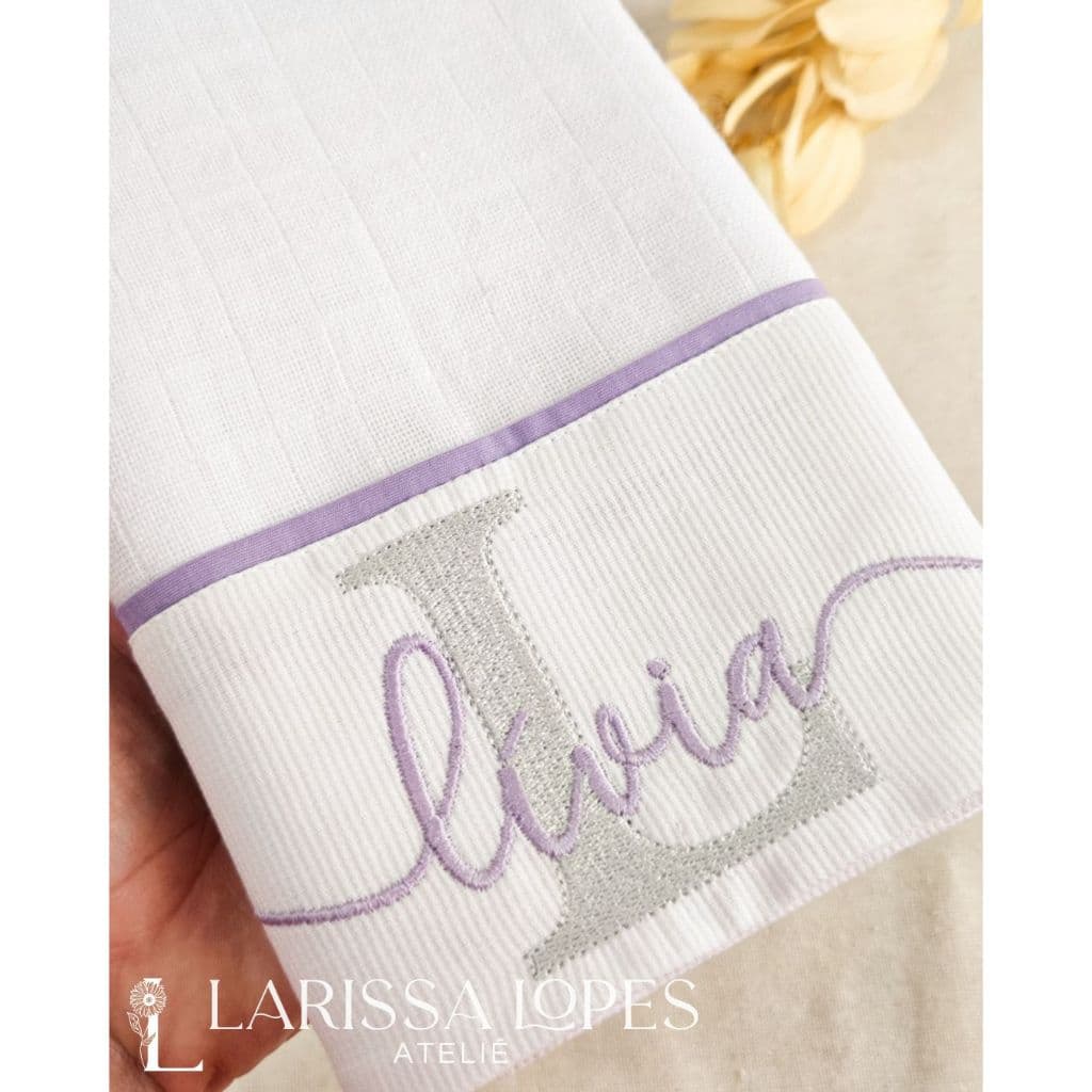 FRALDA DE BOCA ou OMBRO ou PASSEIO - QUALIDADE PREMIUM- BORDADA PERSONALIZADA