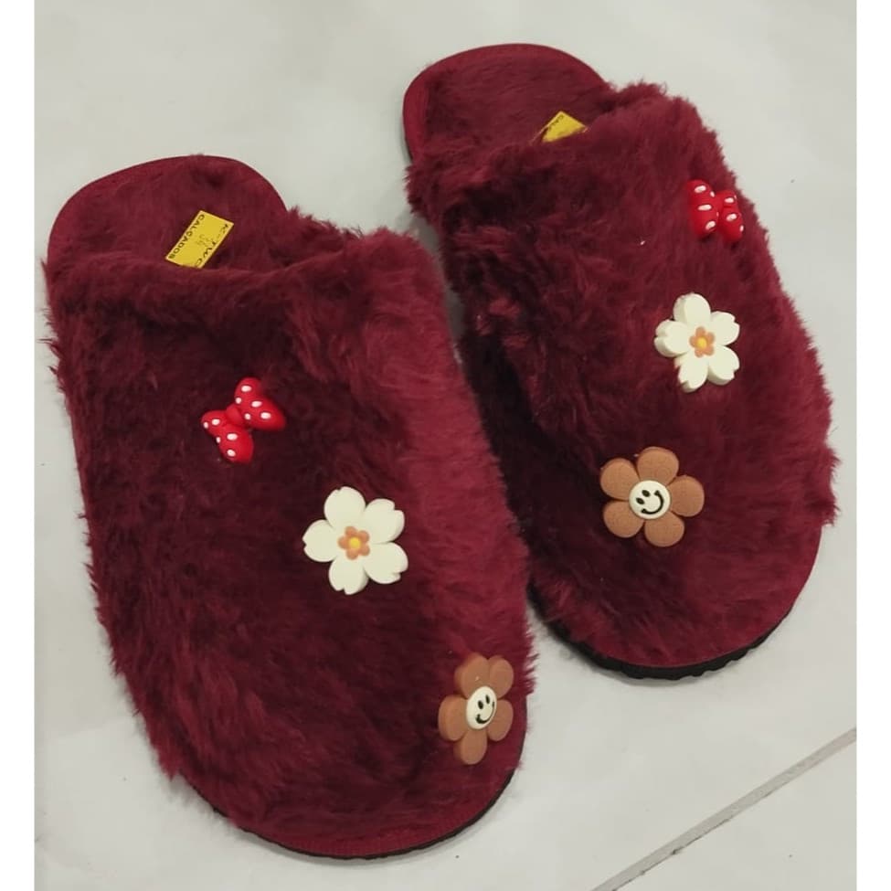 Pantufa de Pelúcia Com Enfeites coloridos Sortidos, Chinelo Confortável de Quarto Antiderrapante - Quentinho do 34 Ao 44