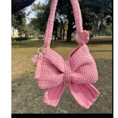 bolsa laço feita a mão de crochê