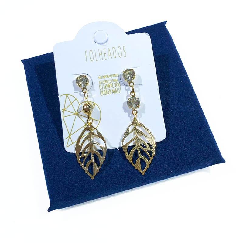 Par de Brincos delicados, Folhedos a ouro 18k, Com Formato Folha e Detalhe Zirconias Brilhantes | Atual e Elegante
