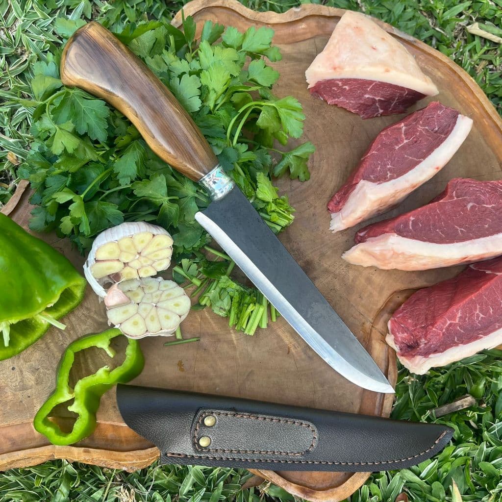 Faca Picanheira  Brutforge Com Bainha Para Churrasco Profissional Churrasqueiro Ideal para Cozinha