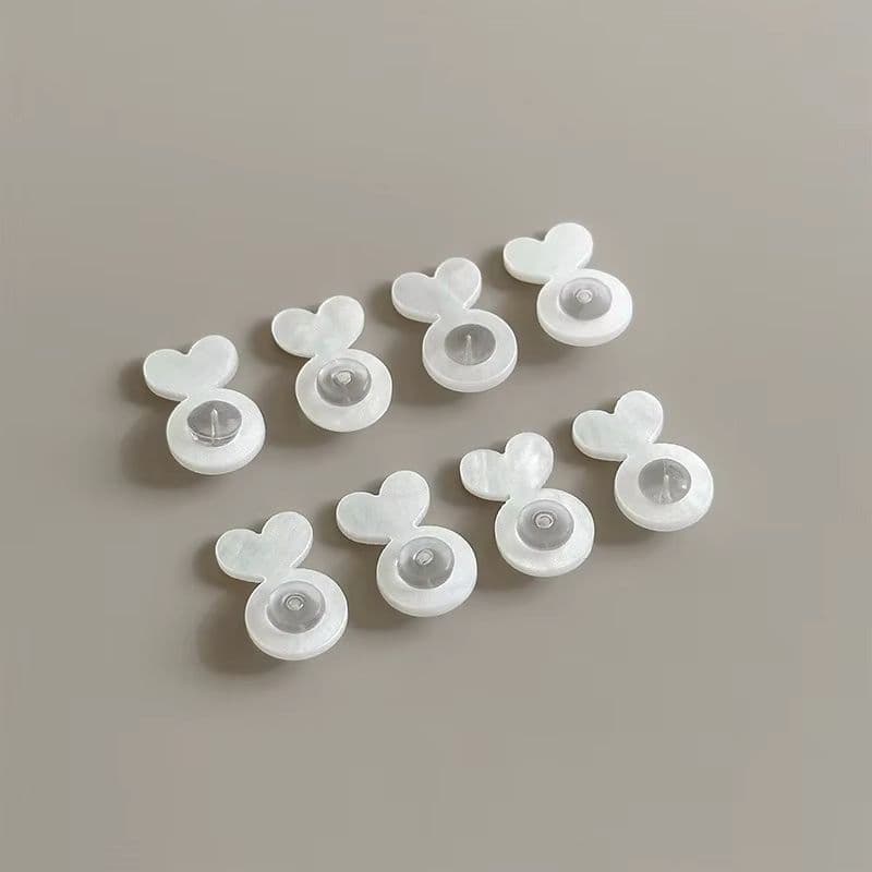 KIT 6 Suporte de brincos pesados orelhas rasgadas acrílico e silicone em Formardo de Coração.SOPHIA