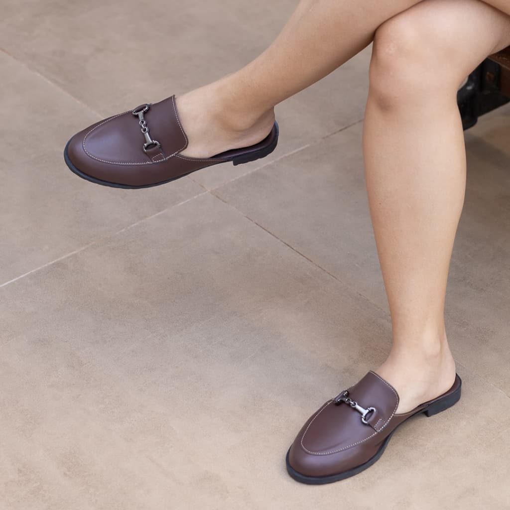 Mule Café Sapato Feminino Aberto Atras Sola Tratorada Baixa Confortável Elegante Maricotta