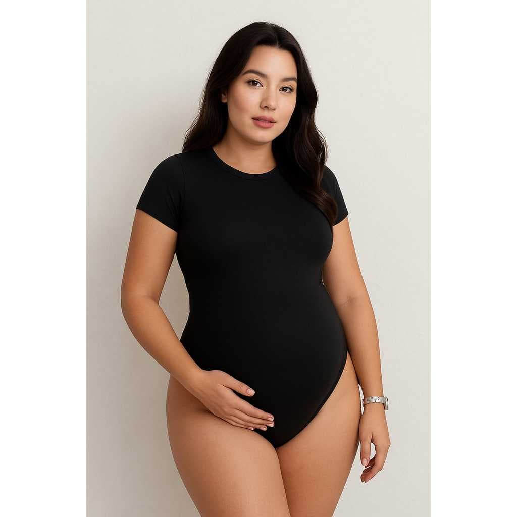 Body Gestante Gola Redonda Plus Size Manga Curta com Fecho