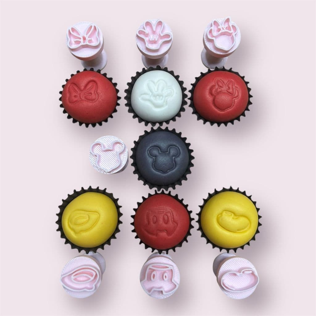 Carimbo para Brigadeiro Mickey e Minnie 7 Peças