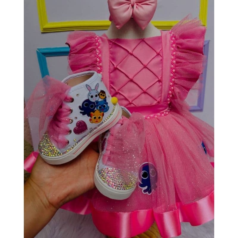 romper salopeti vestido kit de tenis e vestido bolo fofo rosa infantil
