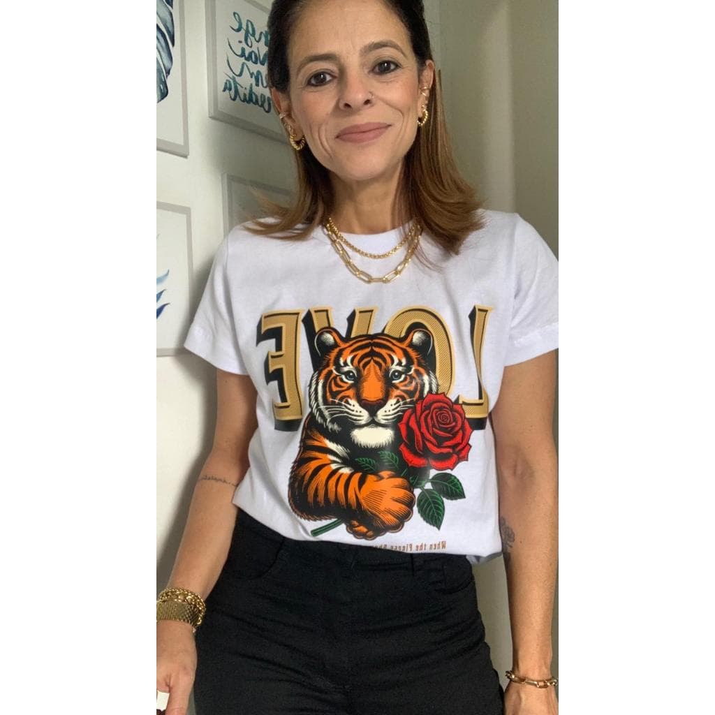 Camiseta Feminina Love Tigre Rosa 100% Algodão Estampada – Moda Casual Estilosa - Maria Corina