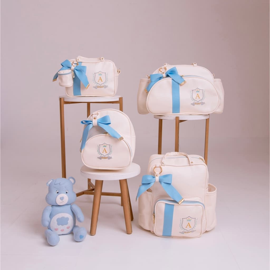 Kit Bolsa Maternidade Personalizado 4 Peças com Brasão e Nome do Bebê