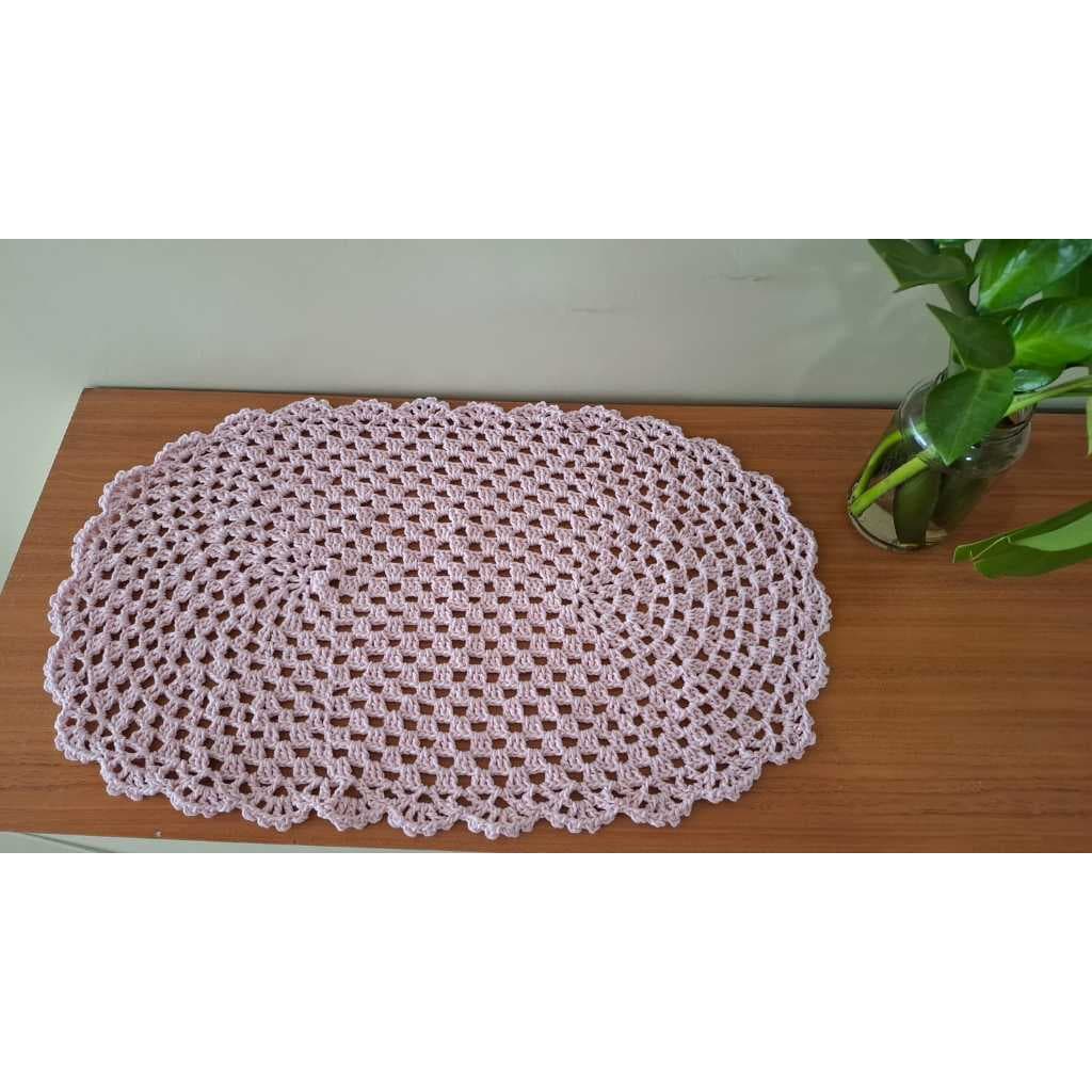 Tapete de Crochê Artesanal 60x40cm | Feito em Barbante | Para Sala, Quarto ou Banheiro ENVIO IMEDIATO