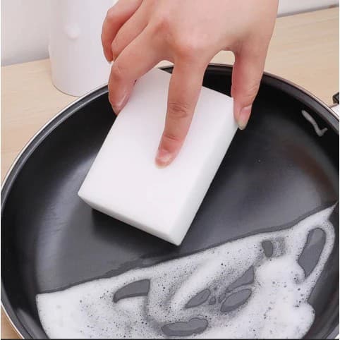 Esponja Mágica de Limpeza Multiuso – Remove Manchas sem Riscar, Prática e Eficiente