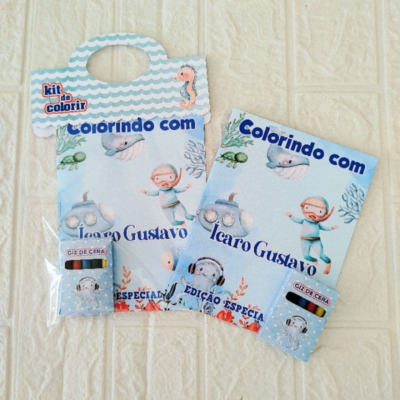 Kit Colorir Personalizado Livrinho com Giz de Cera Lembrancinha Fundo Do Mar
