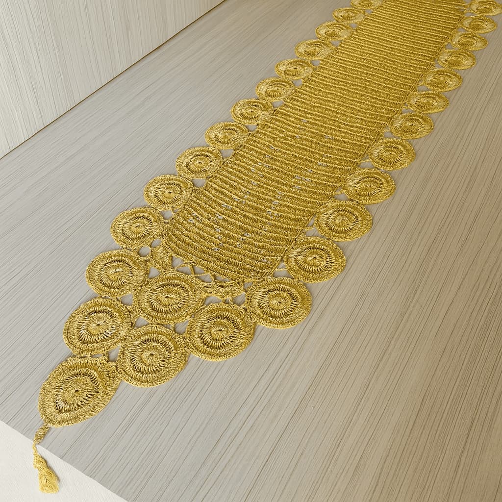 Caminho de Mesa em Crochê Artesanal em Linha -  Desenho Losango