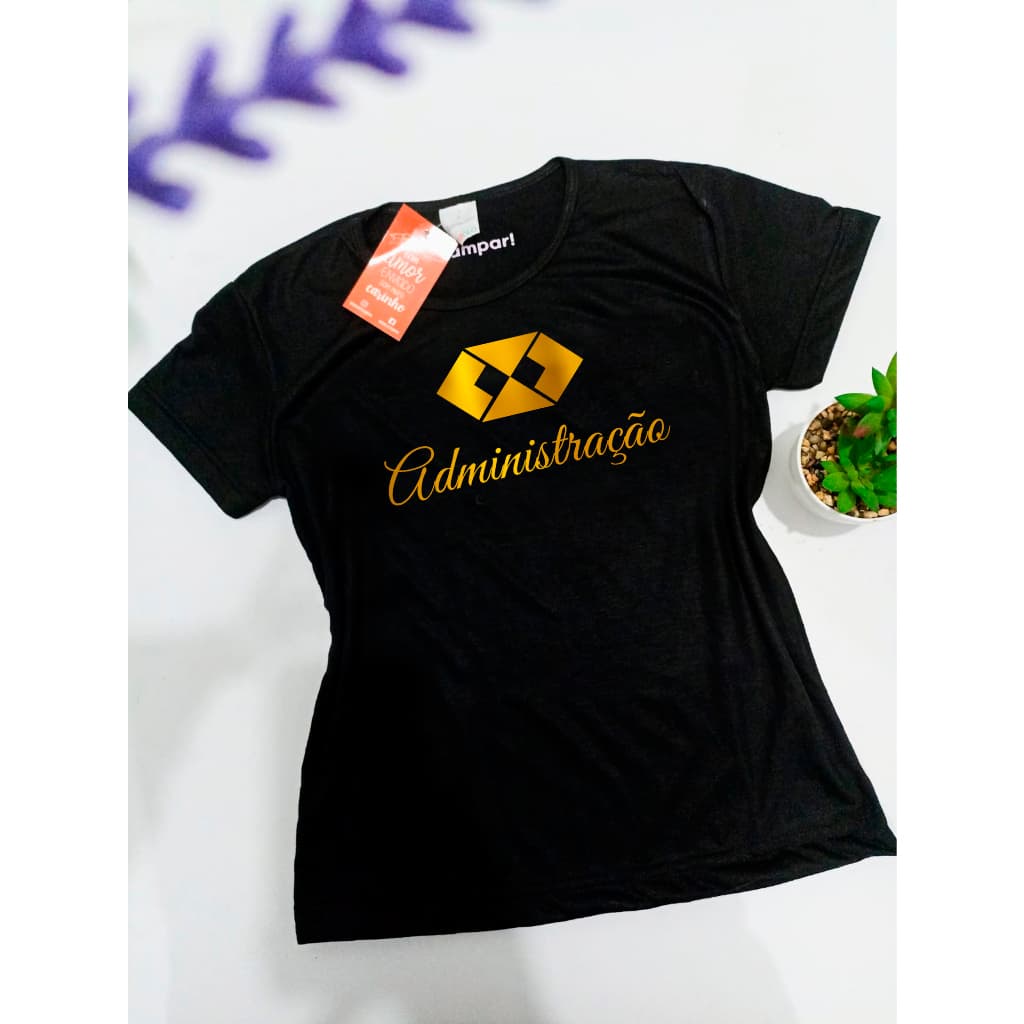Camiseta Preta Personalizada Administração 2025 Unissex e Baby Look com Nome