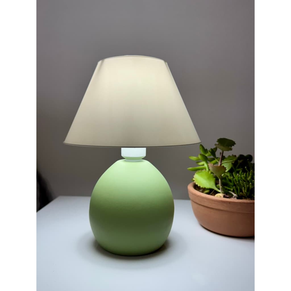 Abajur Feito de Cerâmica Com Cúpula Cores Lançamento Decoração Sala Quarto Infantil Mesa